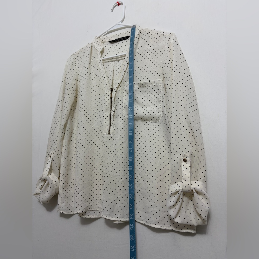 Zara Basic Polka Dot Blouse Zip Front Roll Tab Sl… - image 5